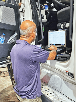 semi-truck diagnostic dallas tx