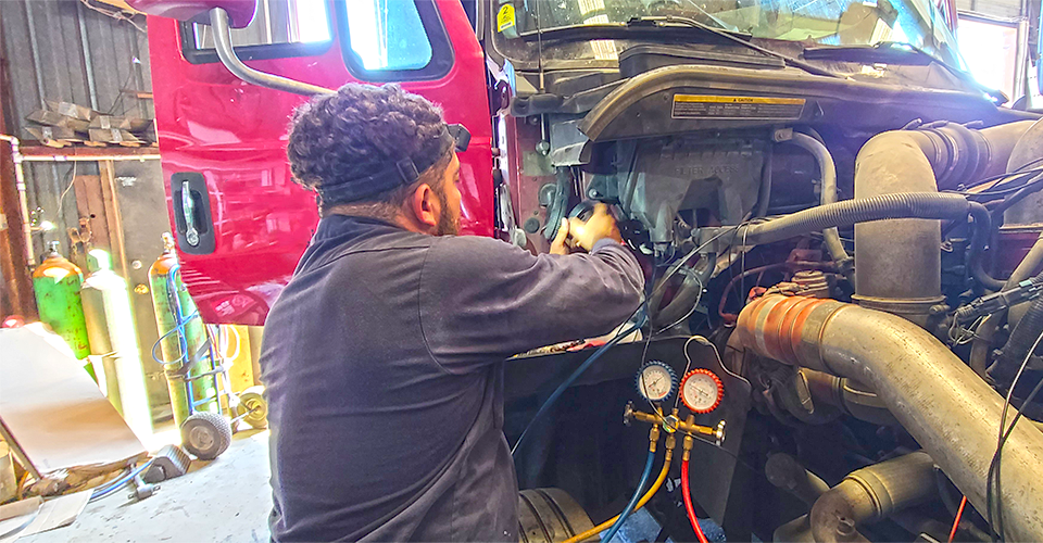 Semi-Truck Electrical Repair Dallas